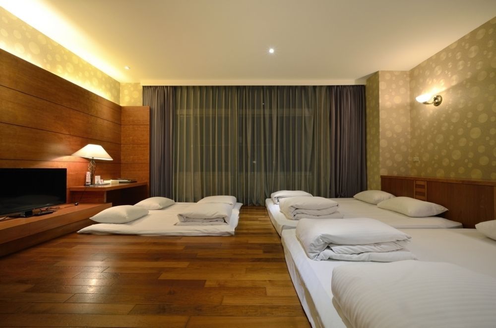 Toong Mao Spa Resort Guanziling Tainan Exterior foto